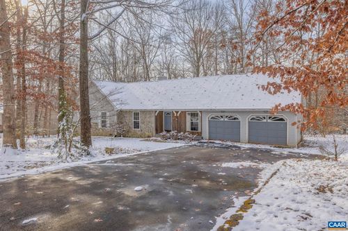 10 Briarwood Rd, PALMYRA, VA, 22963-2853 | Card Image