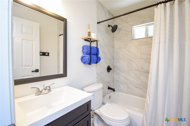 2749 Bayshore Dr, House other with 3 bedrooms, 3 bathrooms and null parking in Palacios TX | Image 40
