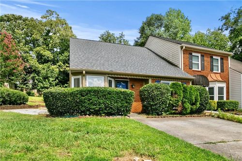 1140 Magnolia Way Se, Smyrna, GA, 30082-2200 | Card Image