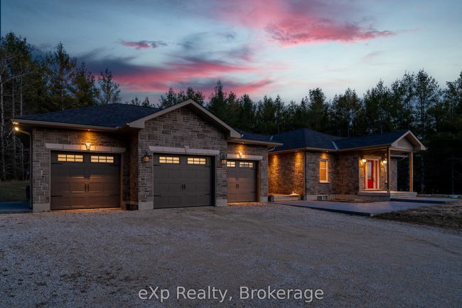 615641 Hamilton Lane, House other with 3 bedrooms, 3 bathrooms and 3 parking in West Grey ON | Image 4