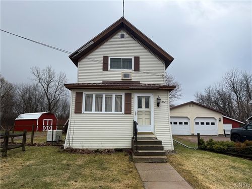 372 E Kirby St, Dexter, NY, 13634-7746 | Card Image