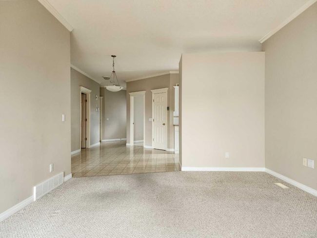 27 Skyline Cres, Home with 2 bedrooms, 2 bathrooms and 2 parking in Claresholm AB | Image 13