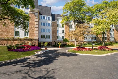 apt-154-150 Lake Blvd, Buffalo Grove, IL, 60089-8200 | Card Image