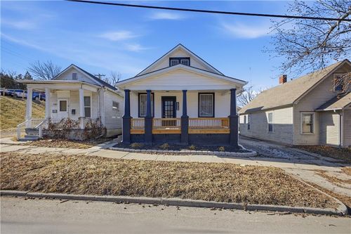 1214 S 22nd St, Saint Joseph, MO, 64507-1249 | Card Image