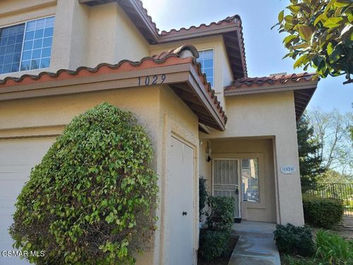 1029 Amberton Ln, Newbury Park, CA, 91320-3515 | Card Image
