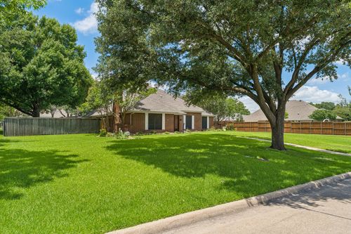 213 Mesa Dr, Sunnyvale, TX, 75182-9351 | Card Image