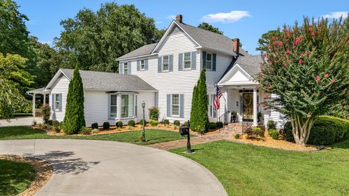 904 Wilson Ave, Tullahoma, TN, 37388-3070 | Card Image