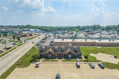 3715 A Beck Road, St Joseph, MO, 64506 | Card Image