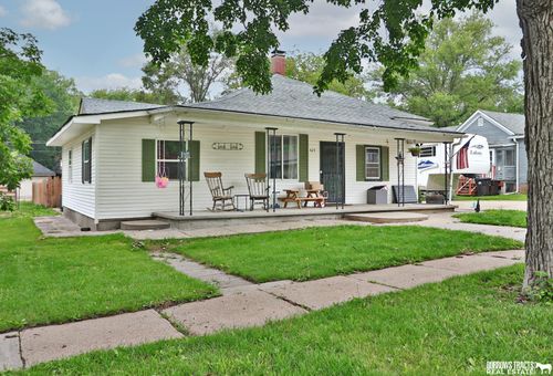 429 N 4th St, Tecumseh, NE, 68450-2385 | Card Image