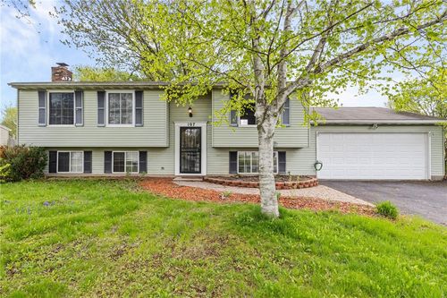 107 Overland Trl, West Henrietta, NY, 14586-9735 | Card Image