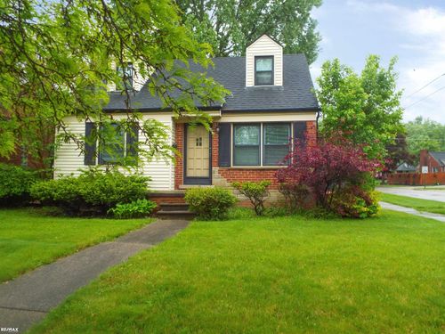 21102 Lancaster St, Harper Woods, MI, 48225-1614 | Card Image