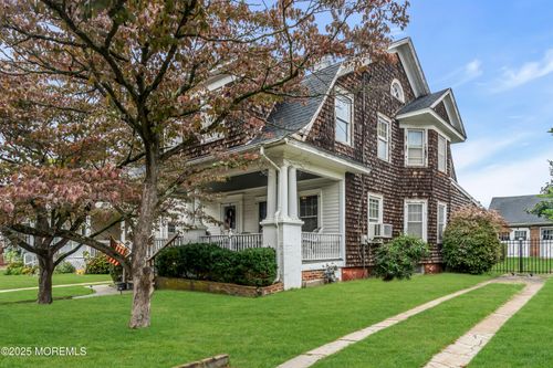 39 Slocum Pl, Long Branch, NJ, 07740-6523 | Card Image