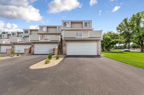 43-18368 English Ave, Farmington, MN, 55024-8654 | Card Image
