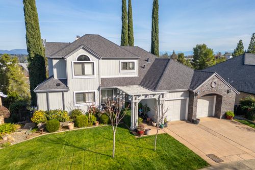 1025 Chardonnay Walk, Redding, CA, 96001-1364 | Card Image