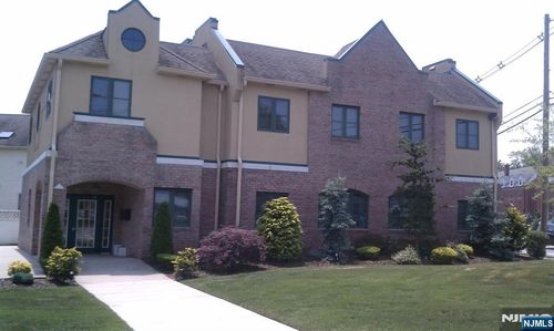 263 Washington Ave, Dumont, NJ, 07628-2353 | Card Image