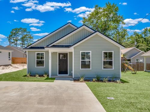 48 Dustin Ln, Crawfordville, FL, 32327-3205 | Card Image
