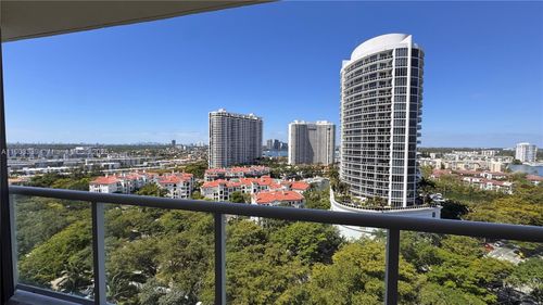 apt-1703-4000 Island Blvd, Aventura, FL, 33160-5252 | Card Image