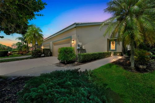 8512 54th Avenue Cir E, BRADENTON, FL, 34211-3737 | Card Image