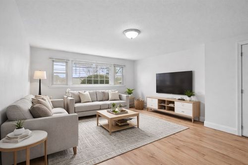 2-121 Cambridge Rd, Woburn, MA, 01801-4766 | Card Image