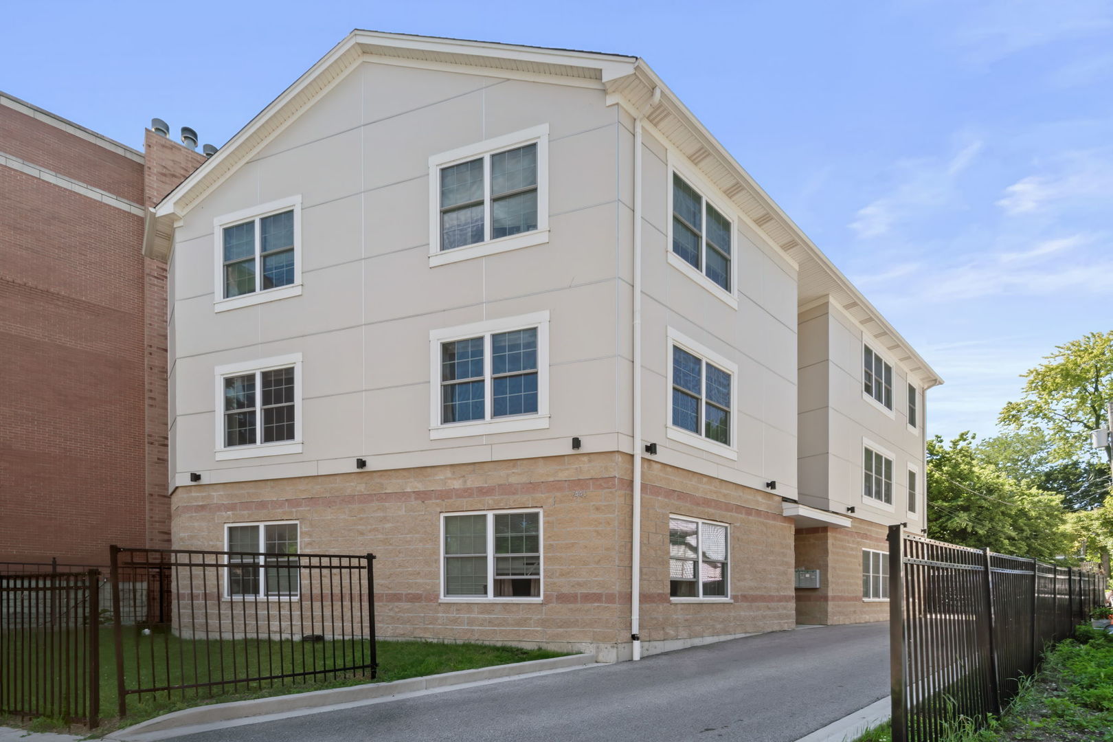 Commercial Sale in Chicago