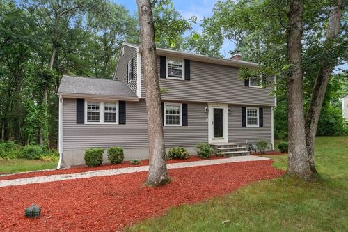54 Cedar Ln, North Andover, MA, 01845-3202 | Card Image