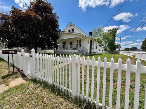 3107 9th Ave, Vienna, WV, 26105-2423 | Card Image
