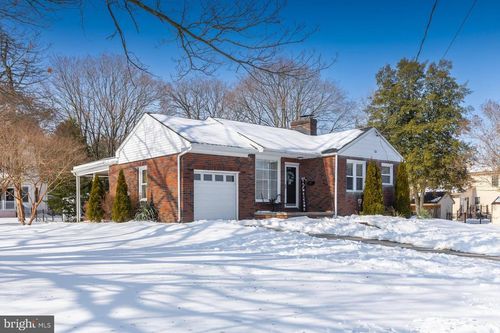 643 W Jersey Ave, WOODBURY HEIGHTS, NJ, 08097-1355 | Card Image