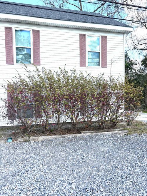 a-1065 Highway 1, Thibodaux, LA, 70301-6168 | Card Image