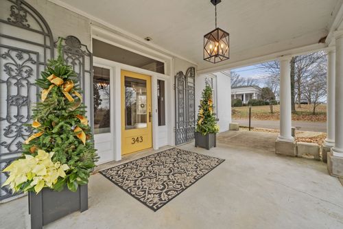 343 Forest St, Lewisburg, TN, 37091-3736 | Card Image