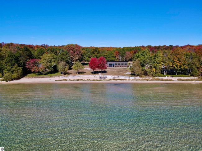 12639 N Northport Point Rd, Home with 0 bedrooms, 0 bathrooms and null parking in Northport MI | Image 5