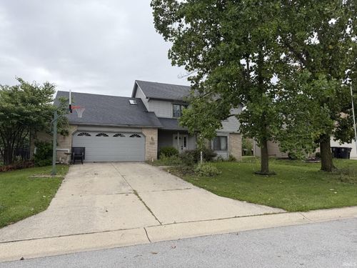 8522 Summerset Pl, Fort Wayne, IN, 46825-6497 | Card Image
