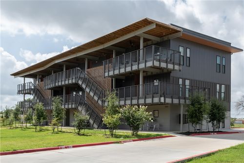 202-101 W 33rd St, Bryan, TX, 77803-6958 | Card Image