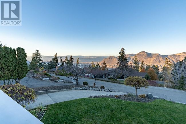 2015 High Country Blvd, House other with 4 bedrooms, 3 bathrooms and 2 parking in Kamloops BC | Image 45