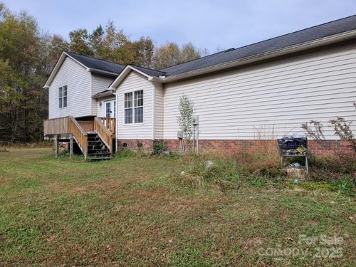 115 Hawkins Ave, Salisbury, NC, 28144-7553 | Card Image