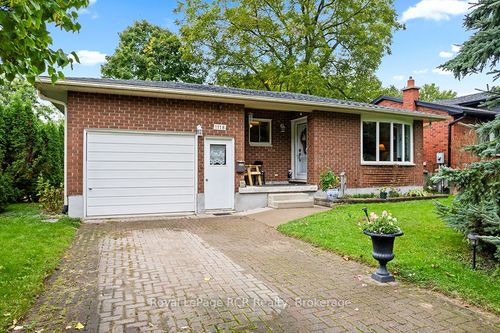 1118 6th Ave W, Owen Sound, ON, N4K5H1 | Card Image