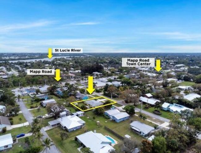 1287 Sw Sunset Trl, House other with 4 bedrooms, 2 bathrooms and null parking in Palm City FL | Image 27