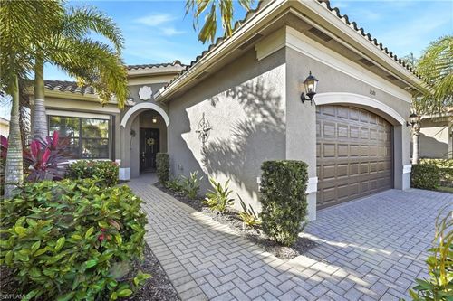 11520 Foxbriar Ln, FORT MYERS, FL, 33913-9235 | Card Image