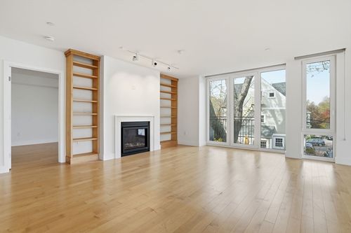 unit-211-7 Beech St, Cambridge, MA, 02140-1939 | Card Image