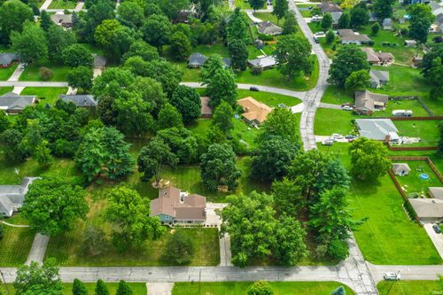 200 N Aspen Ln, Muncie, IN, 47304-9317 | Card Image