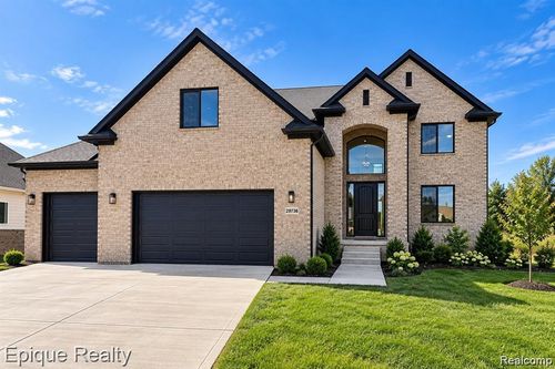 29769 Red Fox Lane, Macomb Township, MI, 48047 | Card Image