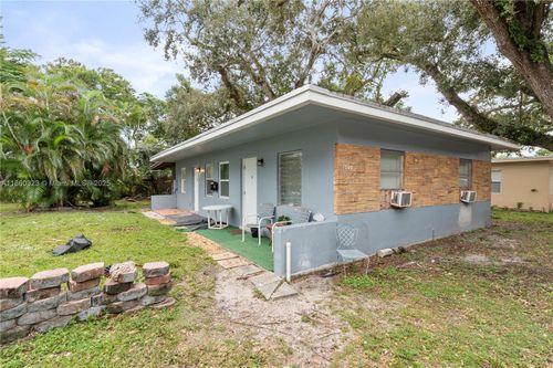 4-1040 Sw 28th St, Fort Lauderdale, FL, 33315-2944 | Card Image