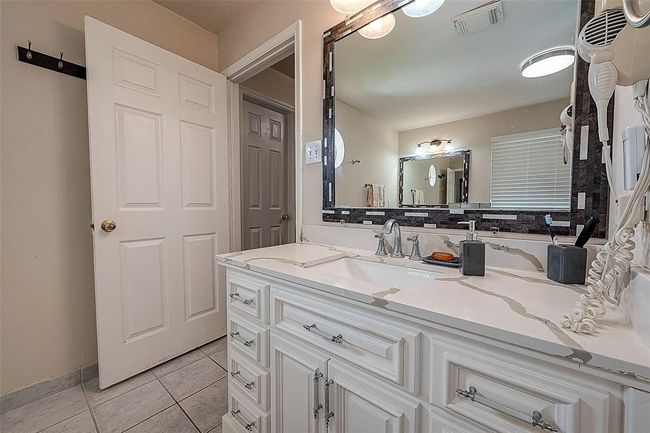 11823 Caprock Canyons Ln, House other with 4 bedrooms, 3 bathrooms and 2 parking in Sugar Land TX | Image 28
