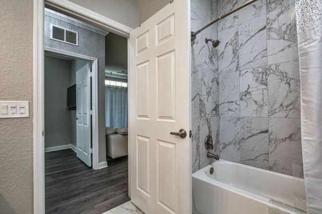 UNIT-3304 - 8010 Tuscany Way, Condo with 3 bedrooms, 2 bathrooms and null parking in DAVENPORT FL | Image 19