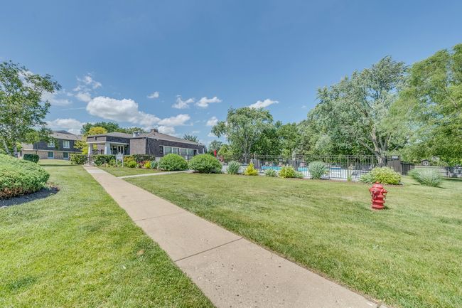 APT-2A - 4524 Kings Walk Dr, Condo with 2 bedrooms, 2 bathrooms and 2 parking in Rolling Meadows IL | Image 20