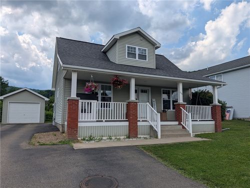 208 N Onofrio St, Bradford, PA, 16701-1990 | Card Image