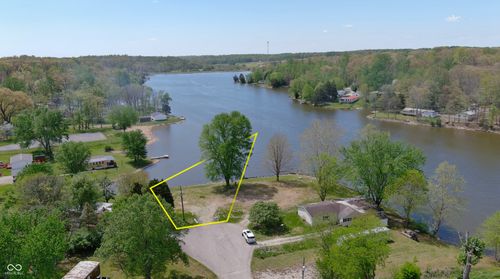 3570 Laughton Court, North Vernon, IN, 47265 | Card Image