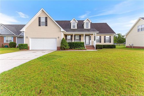 3831 Talus Rd, Fayetteville, NC, 28306-9725 | Card Image