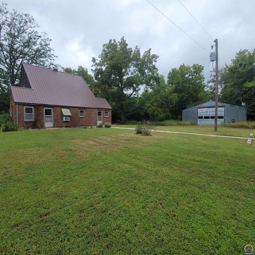 4432 Ne Indian Creek Rd, Topeka, KS, 66617-1540 | Card Image