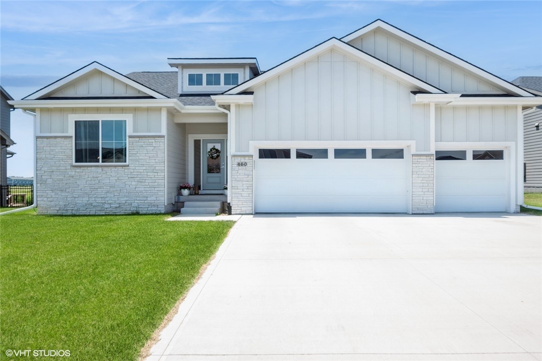 Gracewood Dr, Waukee, IA 50263