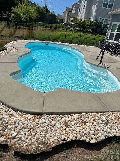 1376 Whistling Ln, York, SC, 29745-7708 | Card Image